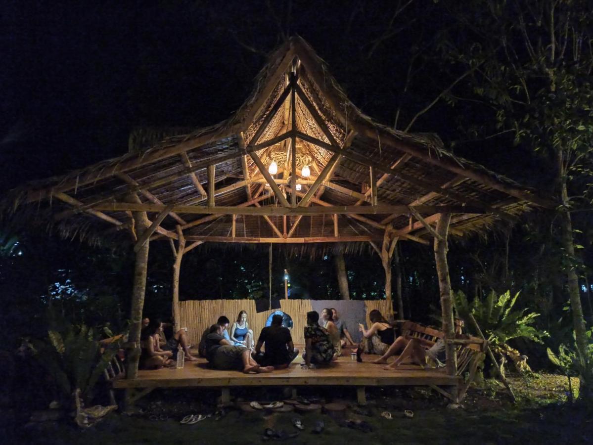 Peaceland Hostel Panglao Kültér fotó