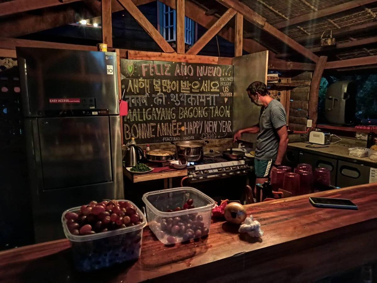 Peaceland Hostel Panglao Kültér fotó