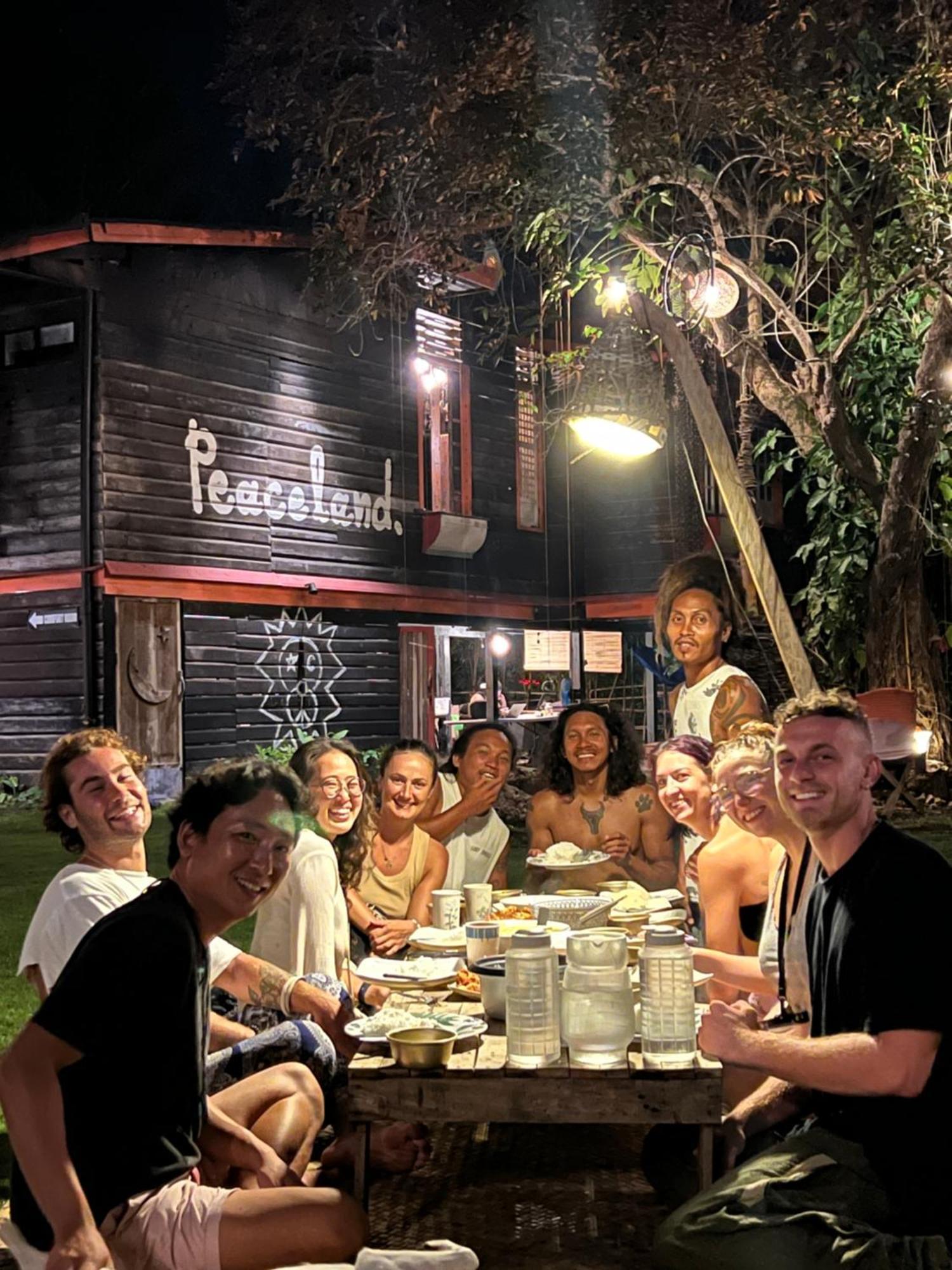 Peaceland Hostel Panglao Kültér fotó